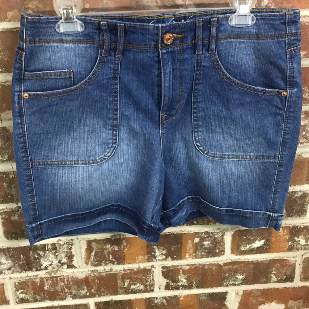 Ladies Jean Shorts Petite
